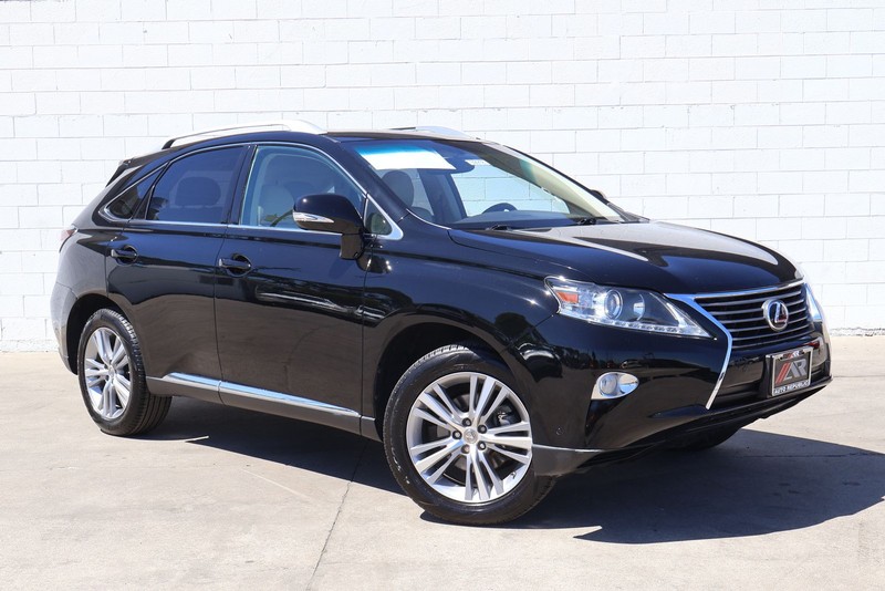 Lexus RX 350 Vehicle Full-screen Gallery Image 01