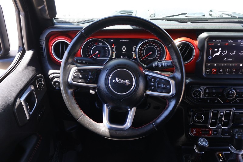 Jeep Wrangler Unlimited Vehicle Full-screen Gallery Image 23