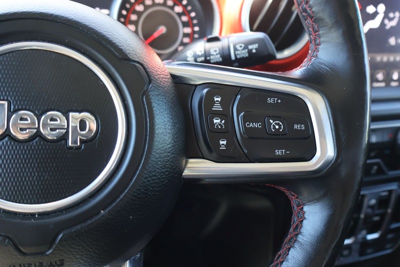 Jeep Wrangler Unlimited Vehicle Full-screen Gallery Image 25