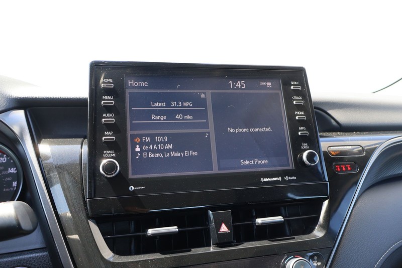 Toyota Camry Vehicle Full-screen Gallery Image 27