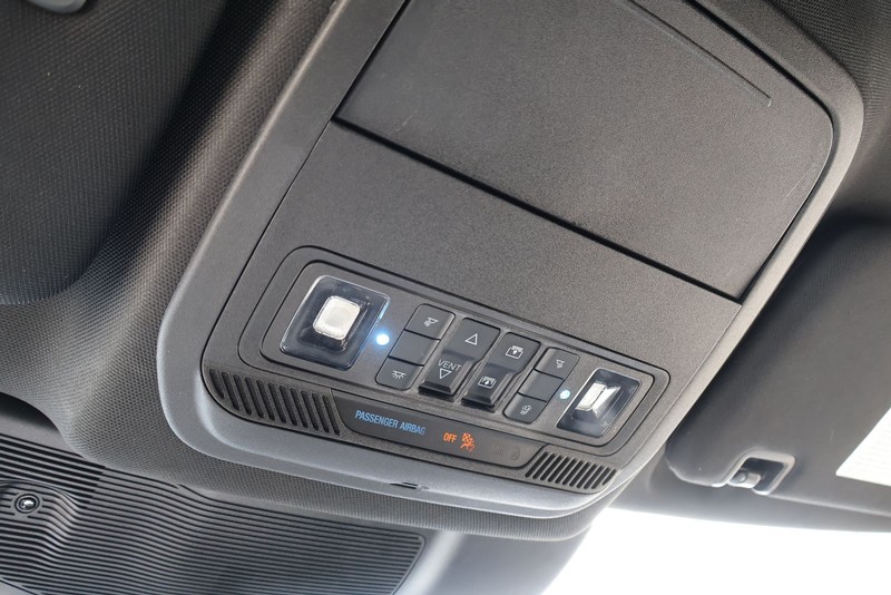 Ford Explorer Vehicle Full-screen Gallery Image 33