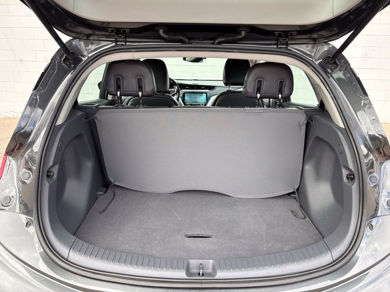 Chevrolet Bolt EV Vehicle Full-screen Gallery Image 08