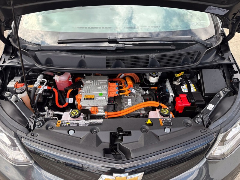 Chevrolet Bolt EV Vehicle Full-screen Gallery Image 12