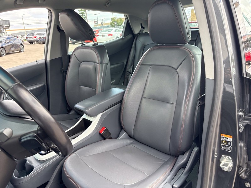 Chevrolet Bolt EV Vehicle Full-screen Gallery Image 16