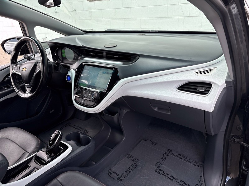 Chevrolet Bolt EV Vehicle Full-screen Gallery Image 18