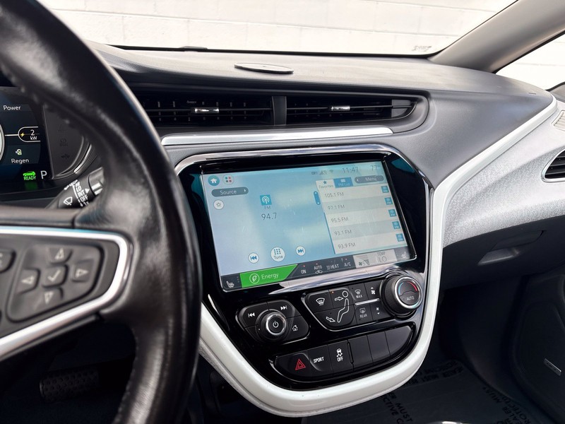 Chevrolet Bolt EV Vehicle Full-screen Gallery Image 27