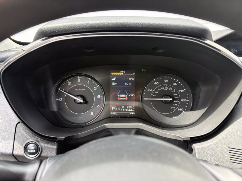 Subaru Impreza Vehicle Full-screen Gallery Image 22