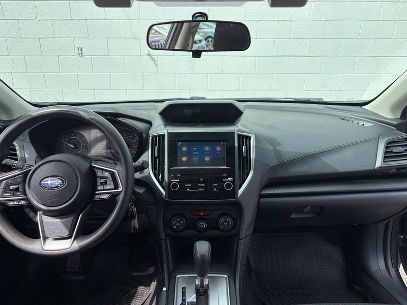 Subaru Impreza Vehicle Full-screen Gallery Image 26