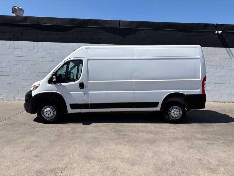 Ram ProMaster Cargo Van Vehicle Full-screen Gallery Image 10