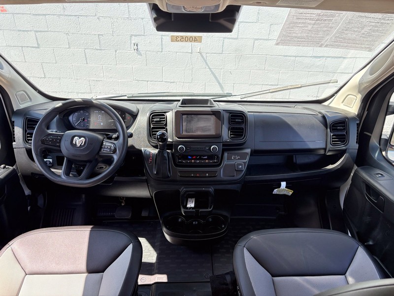 Ram ProMaster Cargo Van Vehicle Full-screen Gallery Image 21