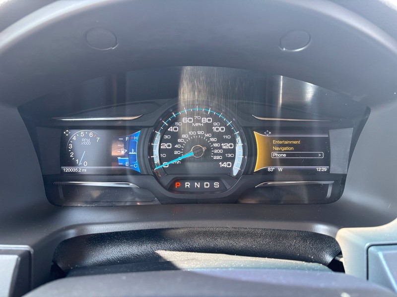 Ford Flex Vehicle Full-screen Gallery Image 23