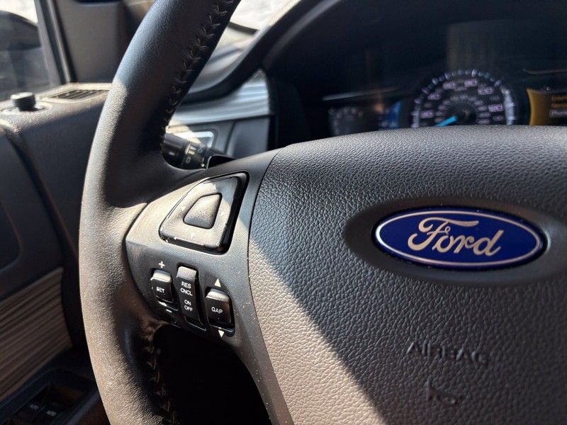Ford Flex Vehicle Full-screen Gallery Image 25