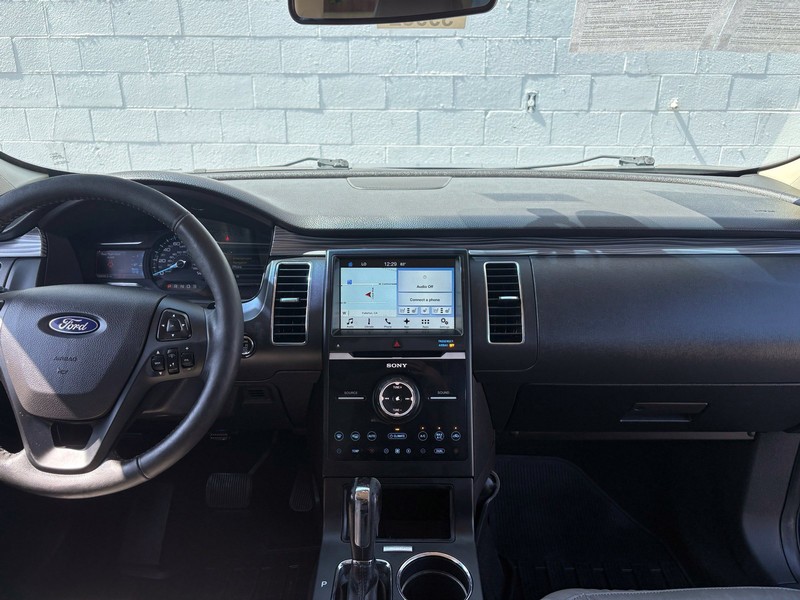 Ford Flex Vehicle Full-screen Gallery Image 27
