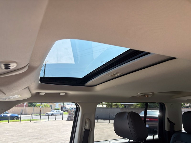 Ford Flex Vehicle Full-screen Gallery Image 30