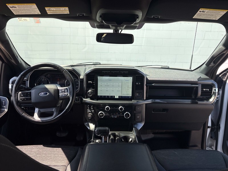 Ford F-150 Vehicle Full-screen Gallery Image 20