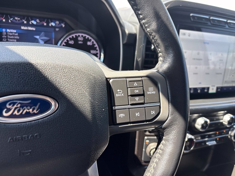 Ford F-150 Vehicle Full-screen Gallery Image 24