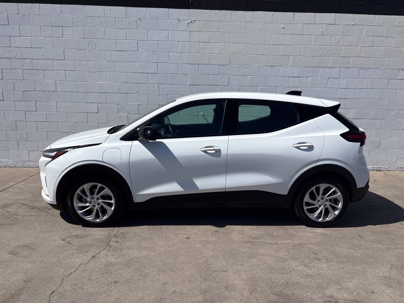 Chevrolet Bolt Vehicle Full-screen Gallery Image 10