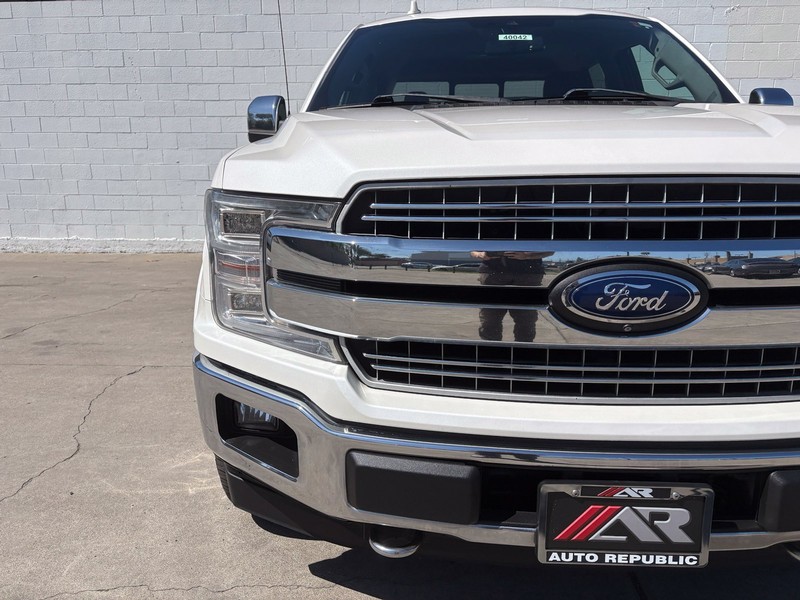 Ford F-150 Vehicle Full-screen Gallery Image 04