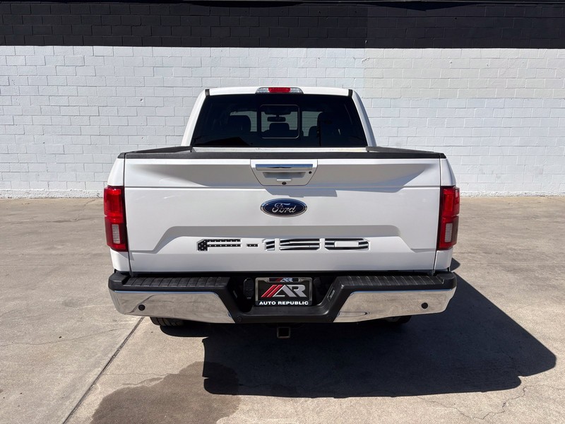 Ford F-150 Vehicle Full-screen Gallery Image 06