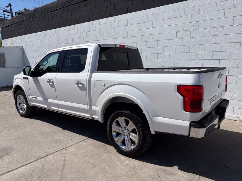 Ford F-150 Vehicle Full-screen Gallery Image 10