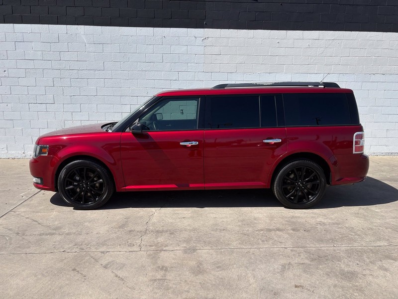 Ford Flex Vehicle Full-screen Gallery Image 10