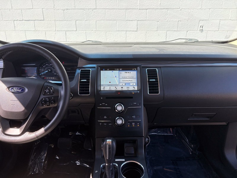 Ford Flex Vehicle Full-screen Gallery Image 27