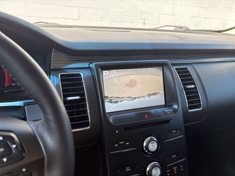 Ford Flex Vehicle Full-screen Gallery Image 29