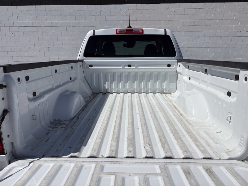 Chevrolet Colorado Vehicle Full-screen Gallery Image 08