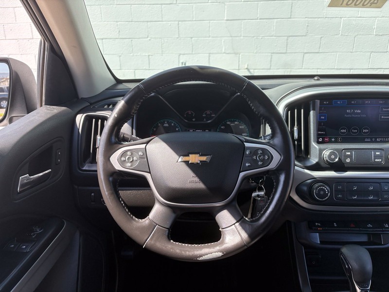 Chevrolet Colorado Vehicle Full-screen Gallery Image 23
