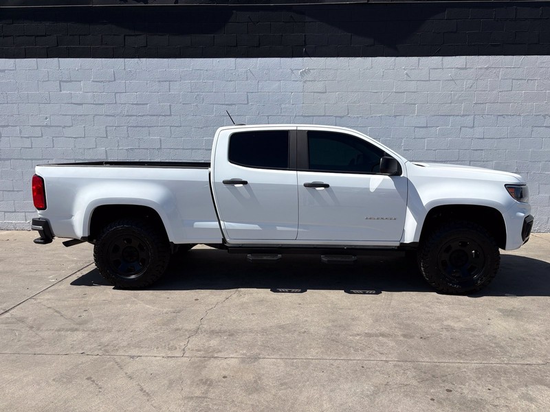 Chevrolet Colorado Vehicle Full-screen Gallery Image 01
