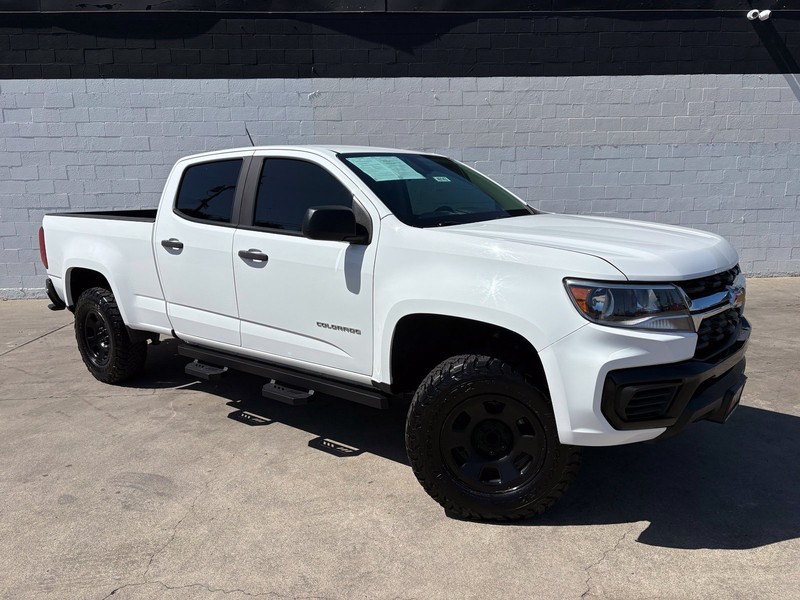 Chevrolet Colorado Vehicle Full-screen Gallery Image 02