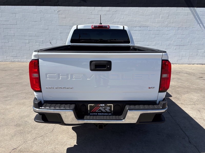 Chevrolet Colorado Vehicle Full-screen Gallery Image 06