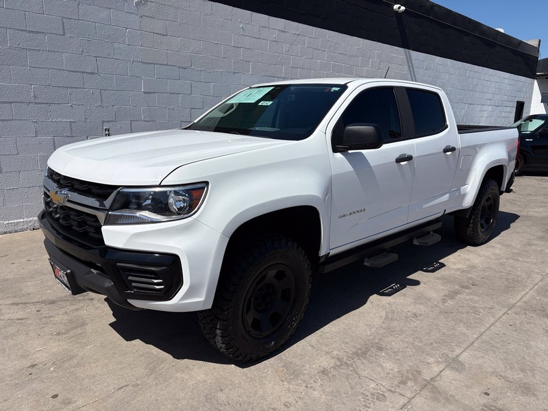 Chevrolet Colorado Vehicle Full-screen Gallery Image 11