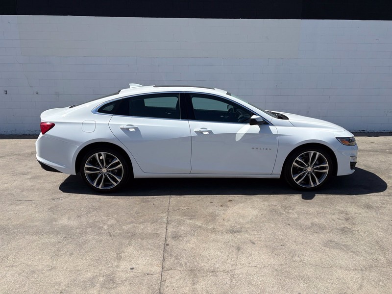 Chevrolet Malibu Vehicle Full-screen Gallery Image 04