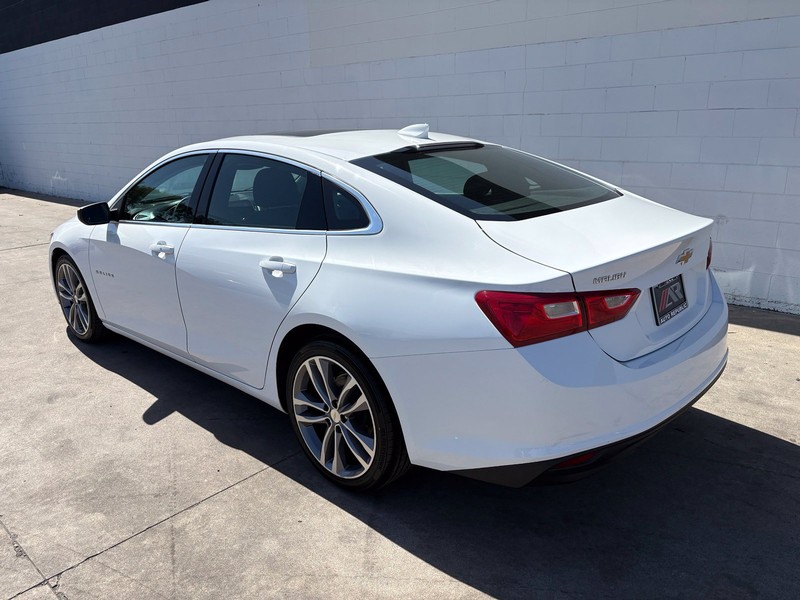 Chevrolet Malibu Vehicle Full-screen Gallery Image 09