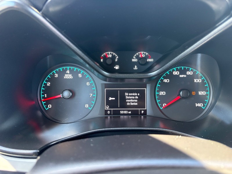 Chevrolet Colorado Vehicle Full-screen Gallery Image 22
