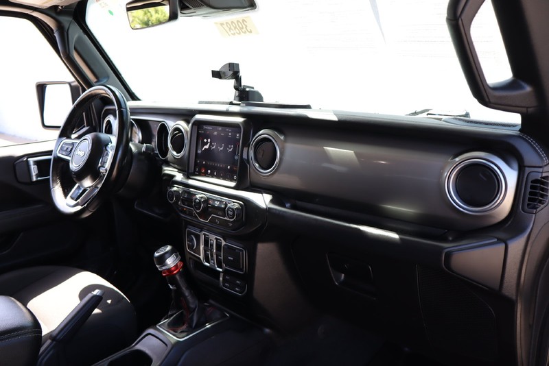 Jeep Wrangler Unlimited Vehicle Full-screen Gallery Image 18