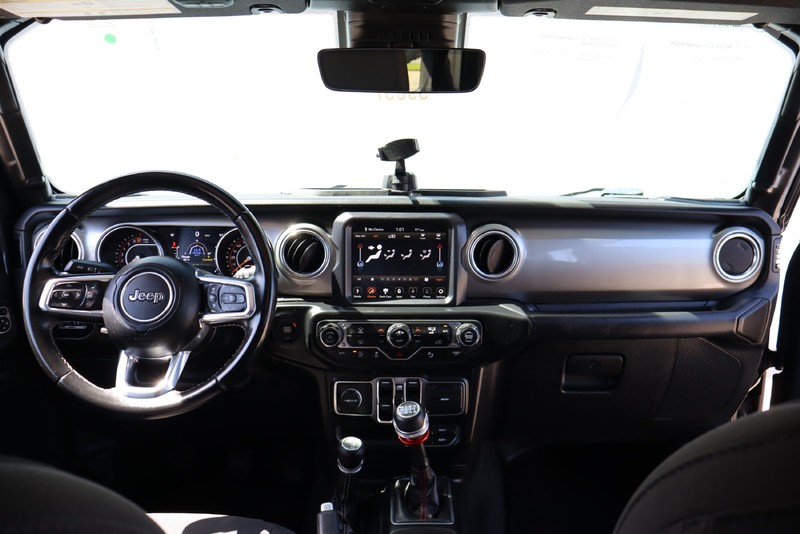 Jeep Wrangler Unlimited Vehicle Full-screen Gallery Image 21