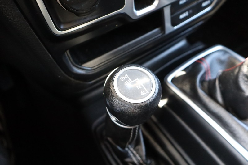 Jeep Wrangler Unlimited Vehicle Full-screen Gallery Image 30