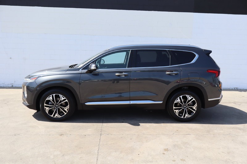 Hyundai Santa Fe Vehicle Full-screen Gallery Image 11