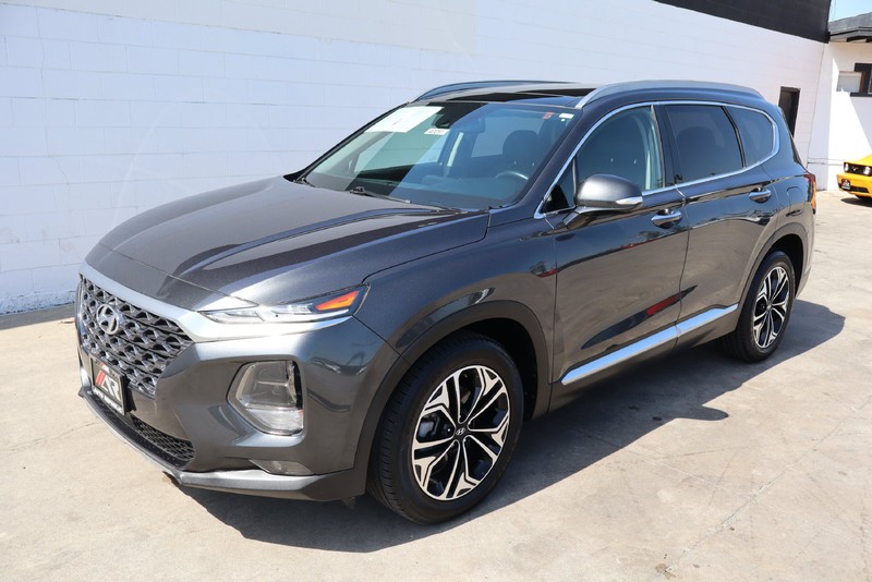 Hyundai Santa Fe Vehicle Full-screen Gallery Image 12