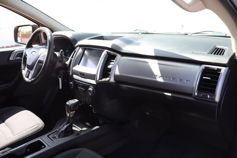 Ford Ranger Vehicle Full-screen Gallery Image 18