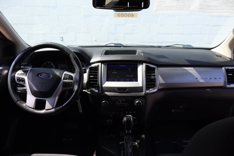 Ford Ranger Vehicle Full-screen Gallery Image 21
