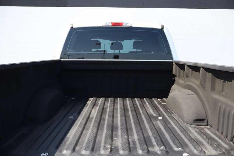 Ford F-150 Vehicle Full-screen Gallery Image 08
