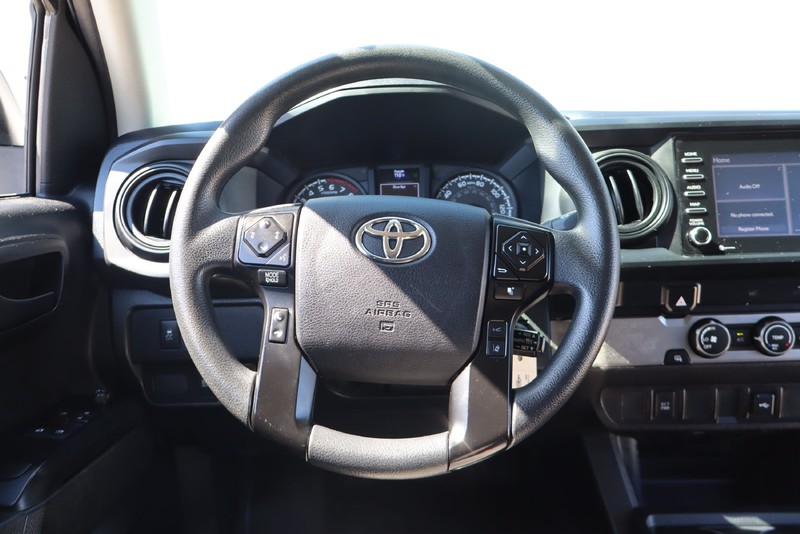 Toyota Tacoma Vehicle Full-screen Gallery Image 21