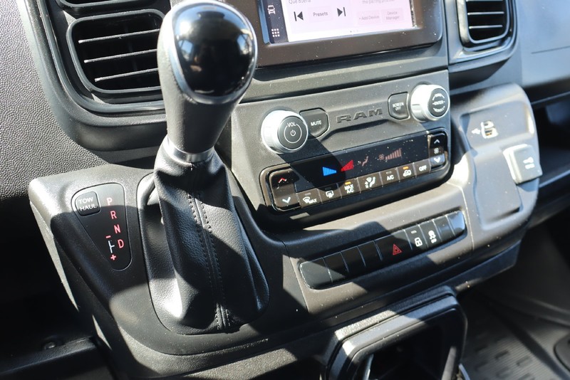 Ram ProMaster Cargo Van Vehicle Full-screen Gallery Image 26