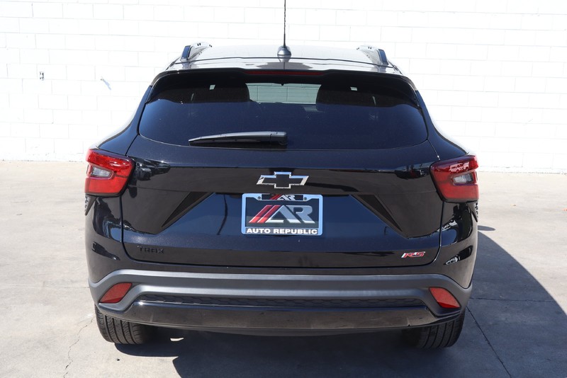 Chevrolet Trax Vehicle Full-screen Gallery Image 06