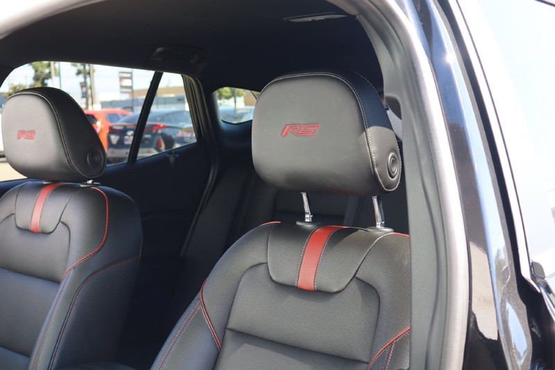 Chevrolet Trax Vehicle Full-screen Gallery Image 17