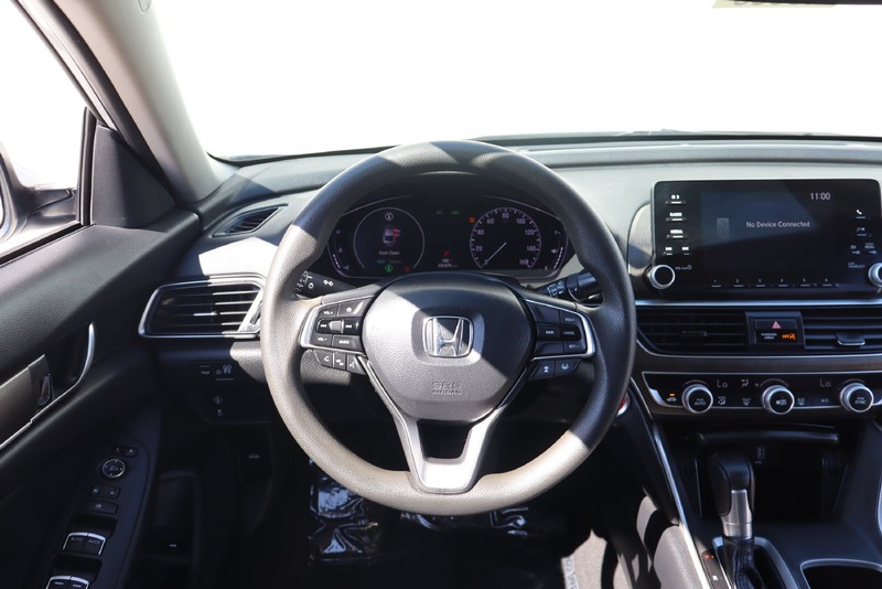 Honda Accord Sedan Vehicle Full-screen Gallery Image 22