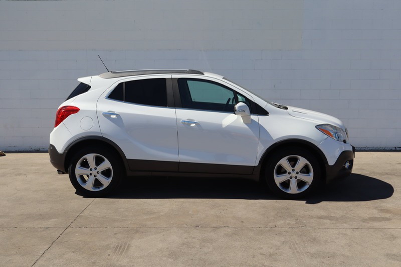 Buick Encore Vehicle Full-screen Gallery Image 04
